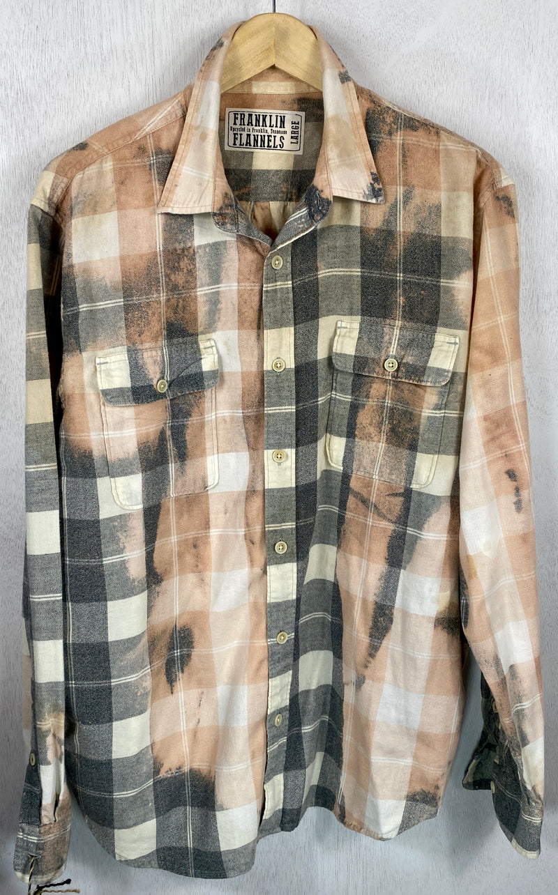 Vintage Grey, White and Peach Flannel Size Large