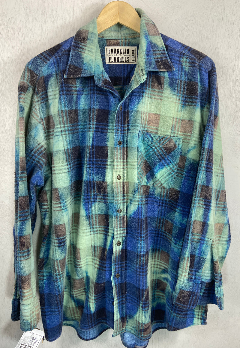 Vintage Royal Blue, Turquoise and Black Flannel Size XL