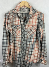 Vintage Peach, Grey and White Flannel Size Small
