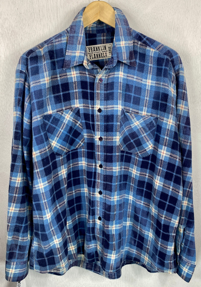 Vintage Retro Faded Blue and White Flannel Size Large