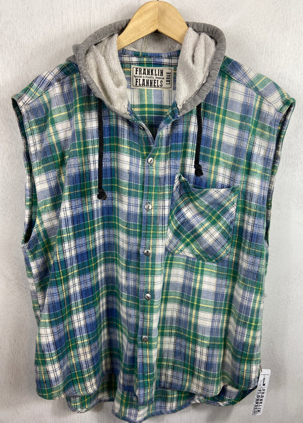 Vintage Green, White and Blue Flannel Hoodie Vest Size Large
