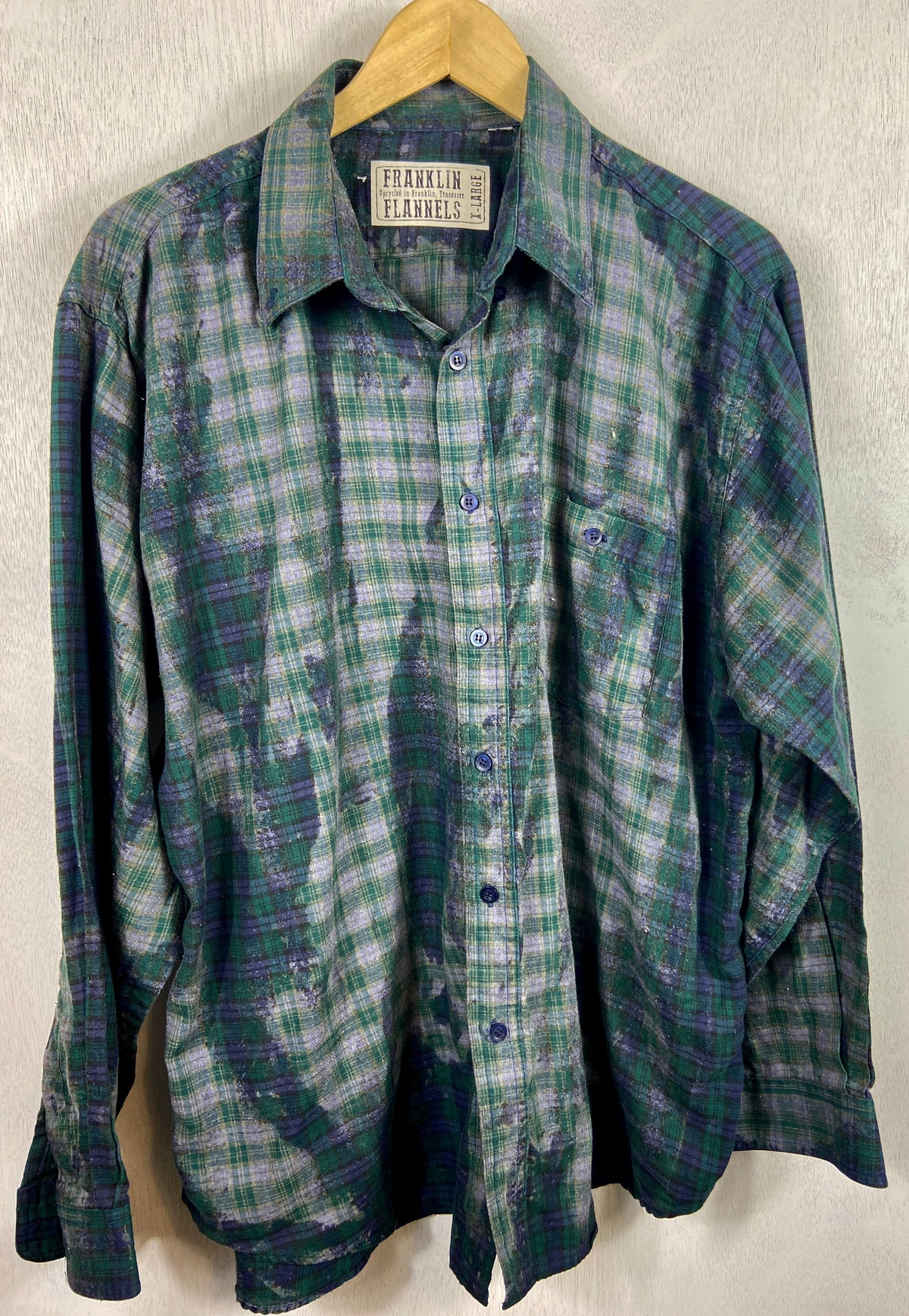Vintage Navy Blue and Dark Green Faded Flannel Size XL