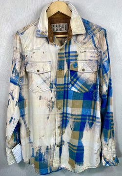 Vintage Western Style Cream and Royal Blue Flannel Size Medium