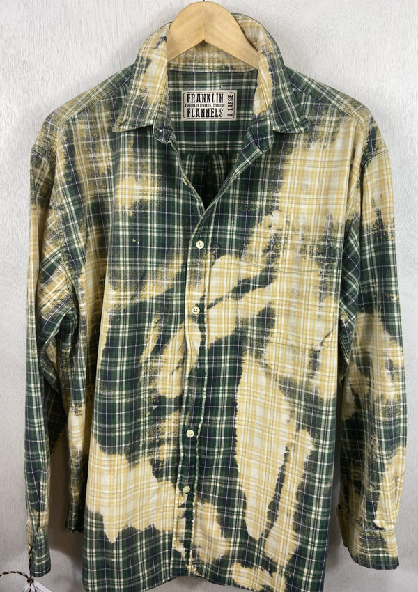 Vintage Green, Light Yellow and White Lightweight Cotton Size XL
