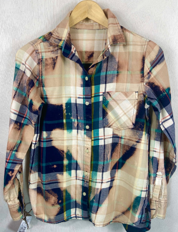 Vintage Turquoise, Navy, Yellow and Cream Flannel Size Youth Large