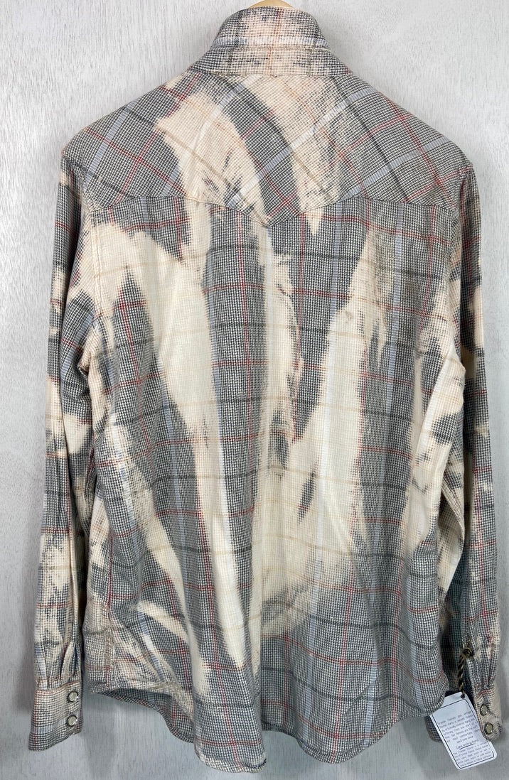 Vintage Western Style Grey, Cream, and Red Flannel Size Medium