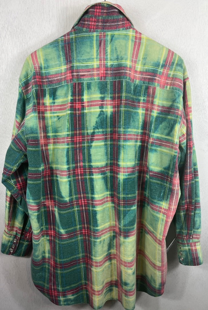 Vintage Western Style Green, Pink and Pale Yellow Flannel Size XL