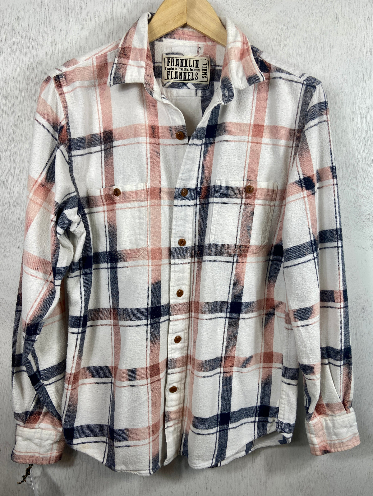 Vintage Navy Blue, Pink and White Flannel Size Small
