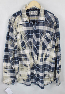 Vintage Western-cut  Navy Blue, Grey and Cream Flannel Size Large