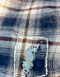 Vintage Navy Blue, White and Pink Flannel Size Large