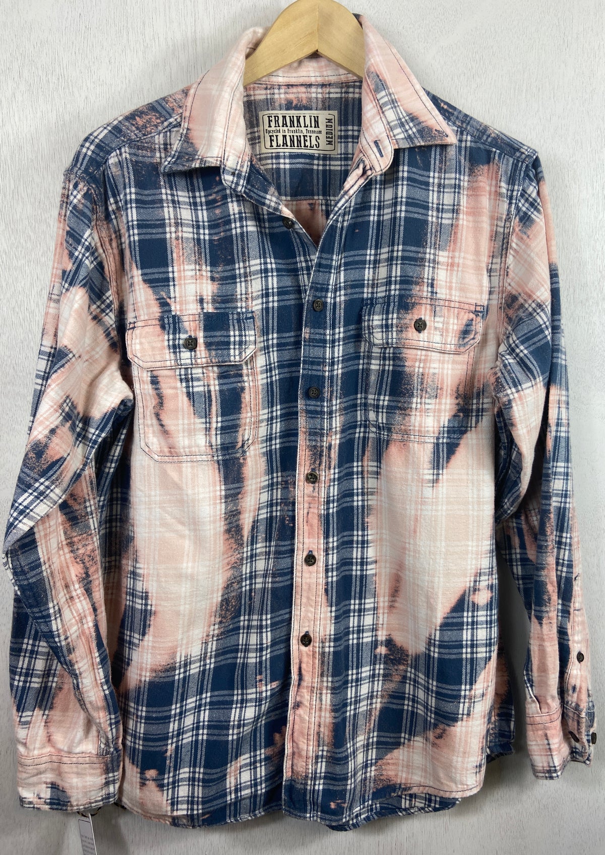 Vintage Light Blue, Pink and White Flannel Size Medium