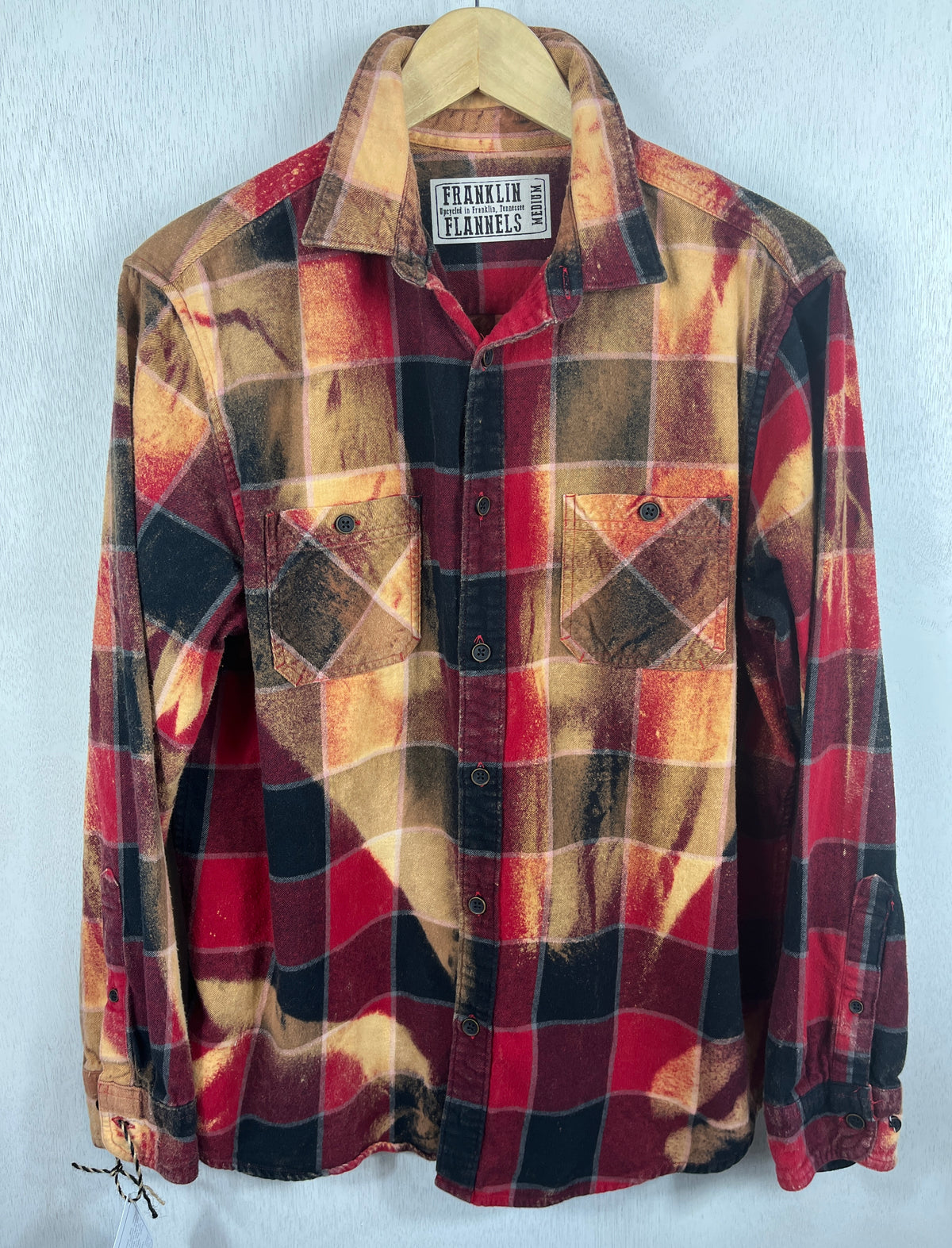 Vintage Red, Gold and Black Flannel Size Medium