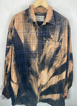 Vintage Navy Blue and Camel Flannel Size XL