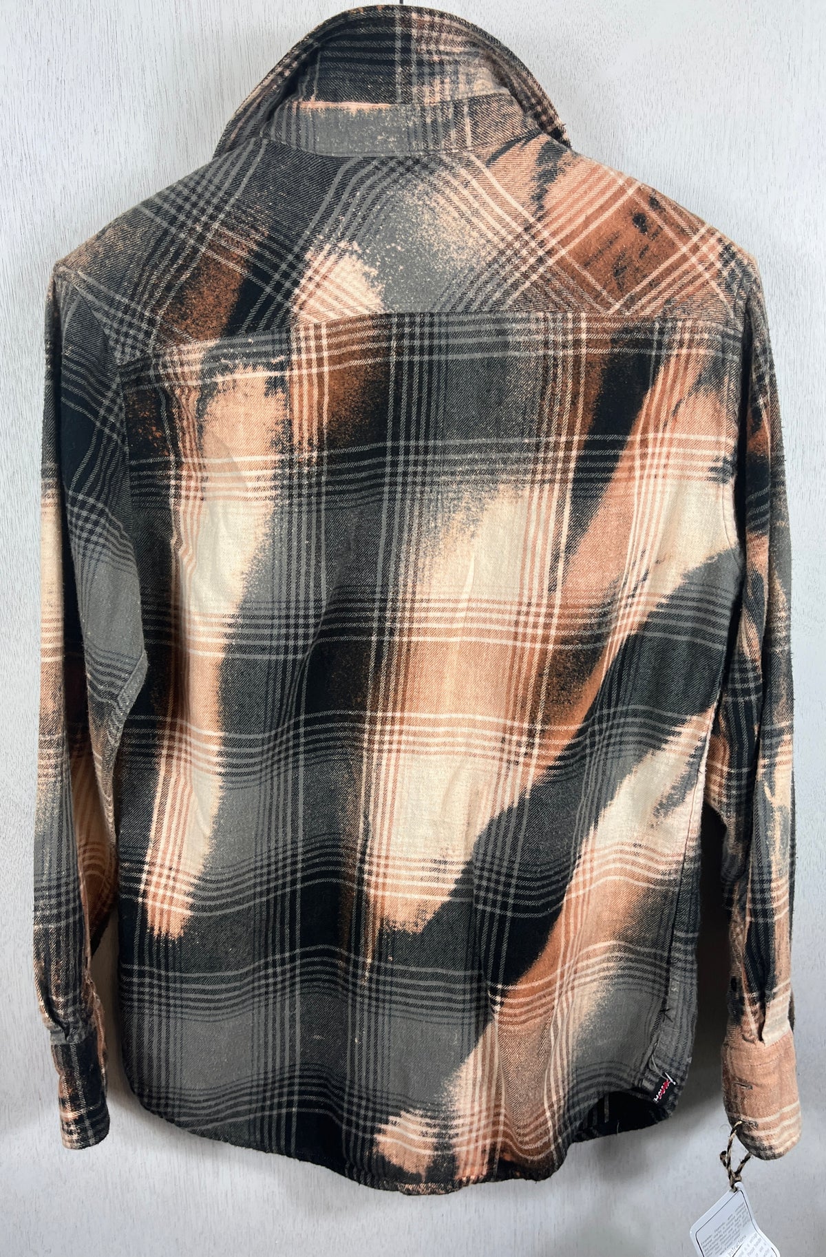 Vintage Grey, Black, Cream and Rust Flannel Size Small