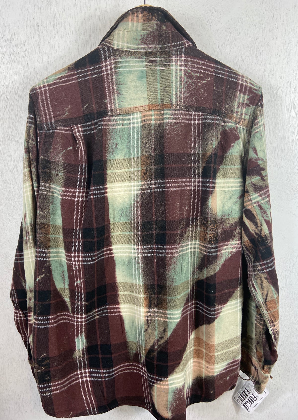Vintage Seafoam Green, Black and Burgundy Flannel Size Large