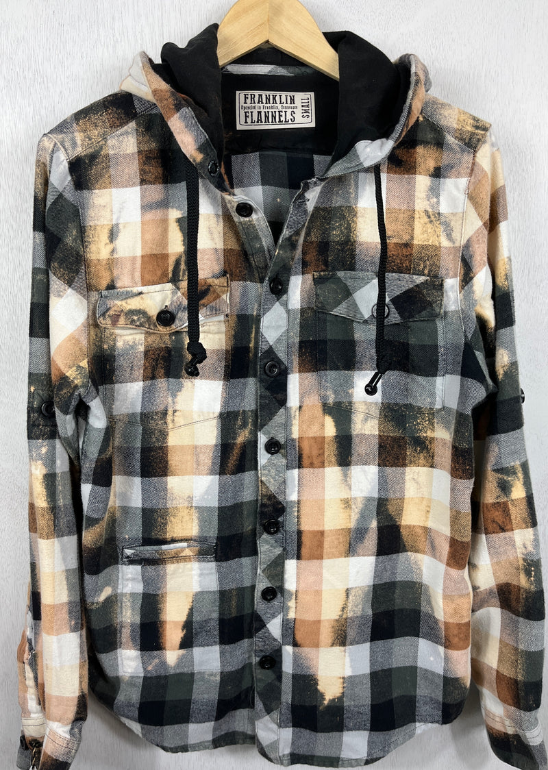 Vintage Black, White, Grey and Gold Flannel Hoodie Size Small