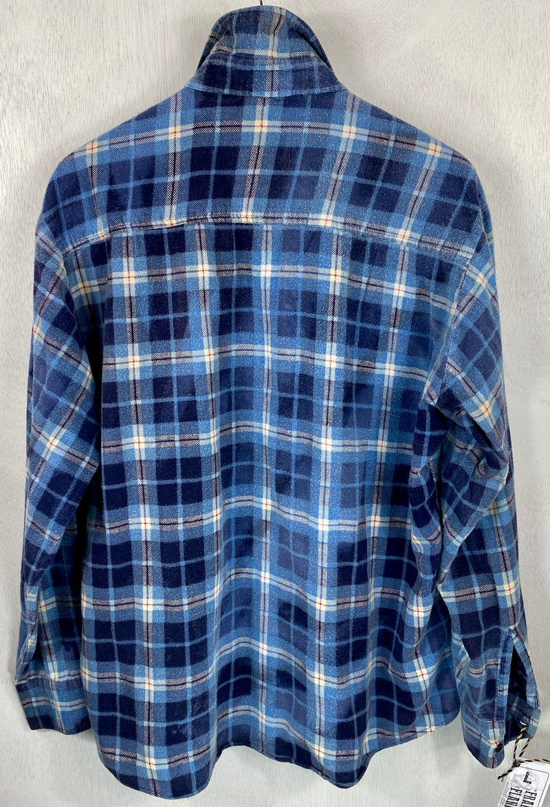 Vintage Retro Faded Blue and White Flannel Size Large