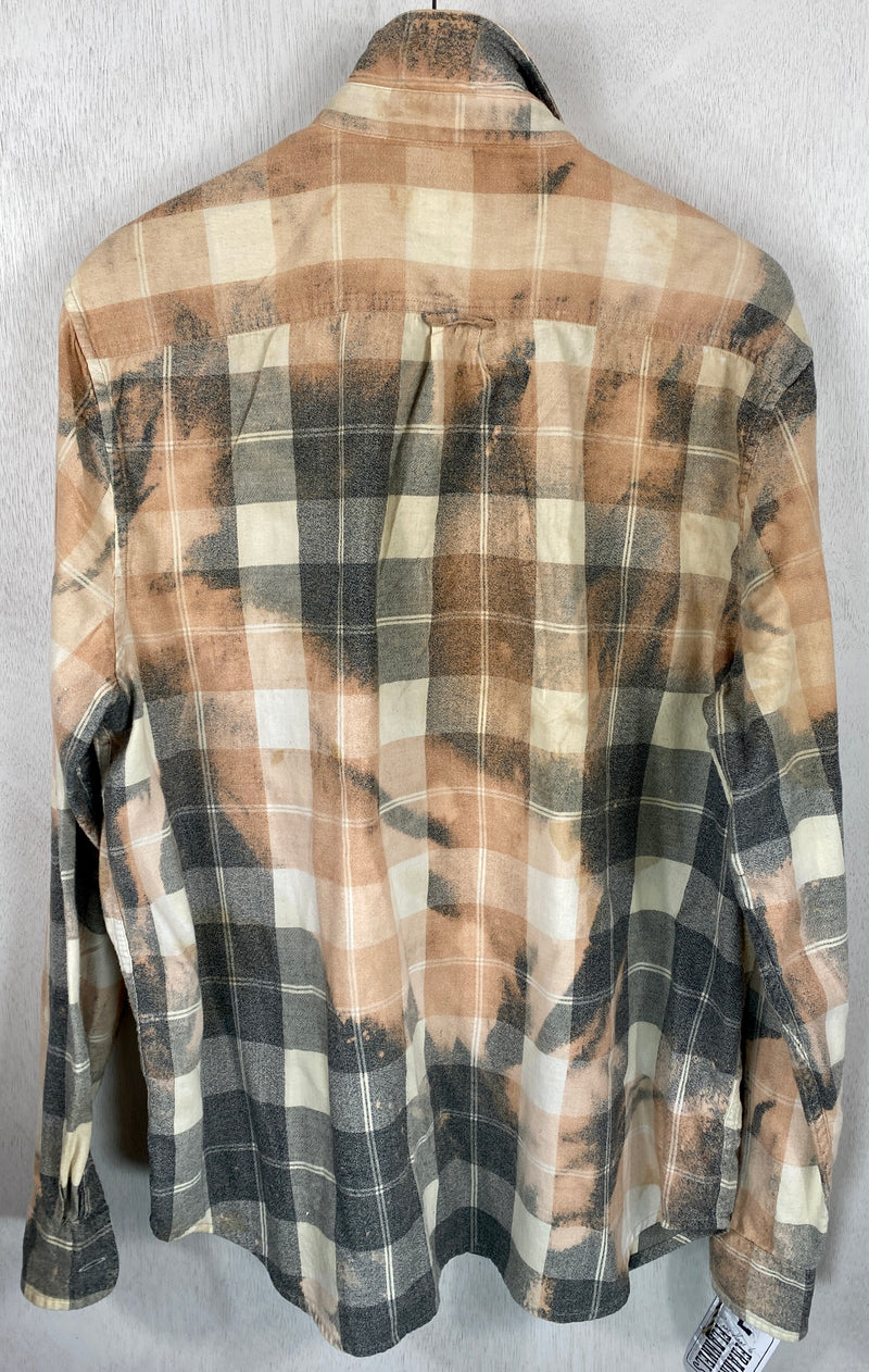 Vintage Grey, White and Peach Flannel Size Large