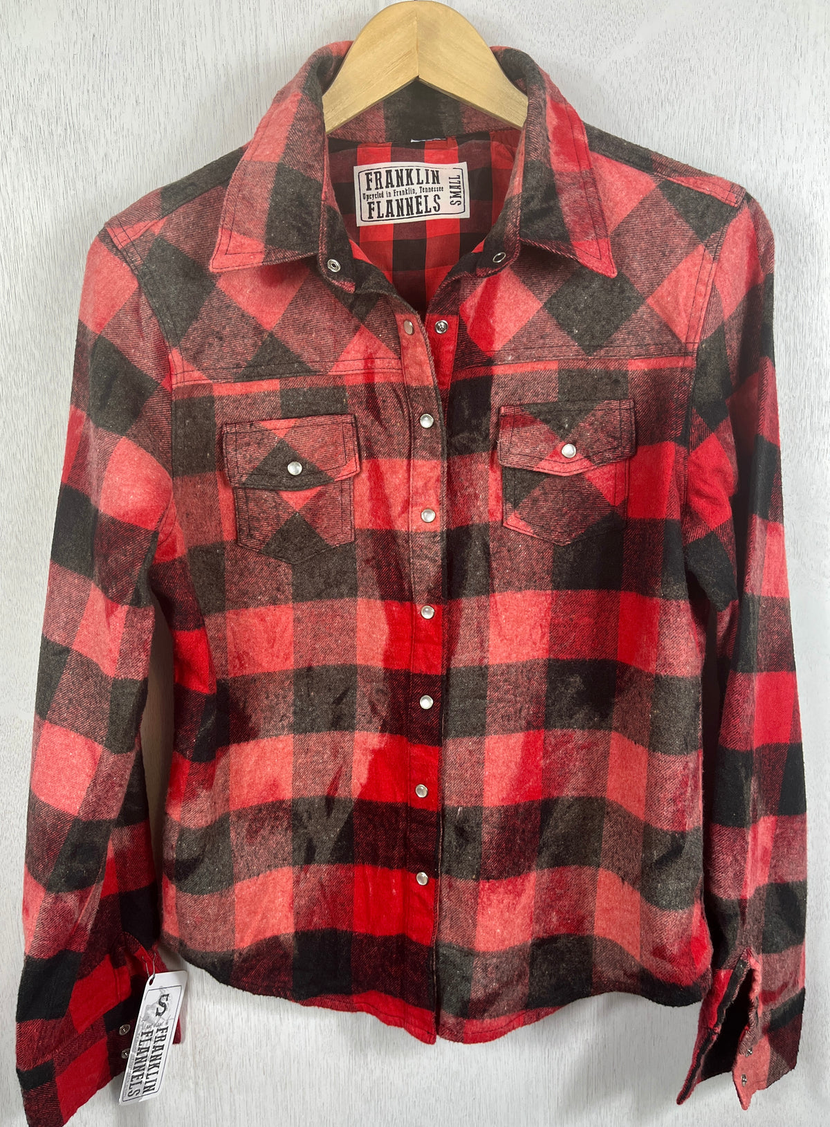 Vintage Western Style Red and Black Flannel Size Small