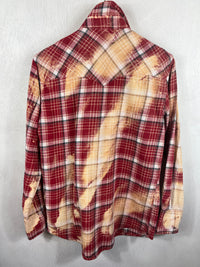 Vintage Western Style Red, Gold and White Flannel Size Medium