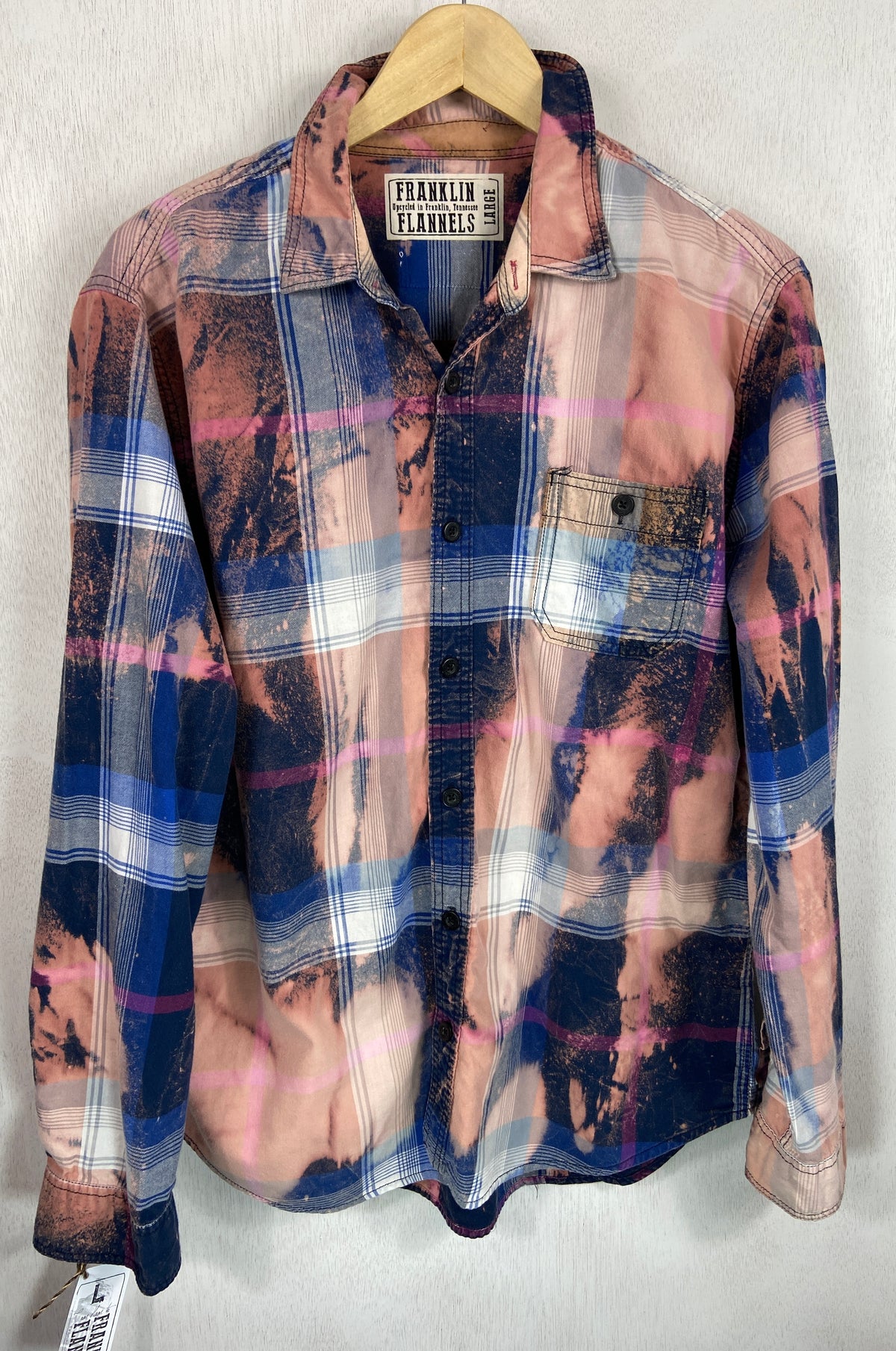 Vintage Navy Blue, Pink and White Lightweight Cotton Size Large
