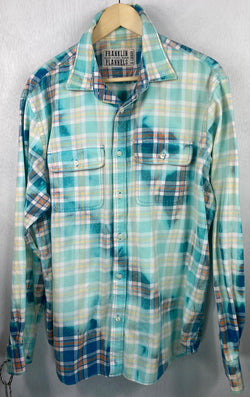 Vintage Turquoise and Light Yellow Flannel Size XL
