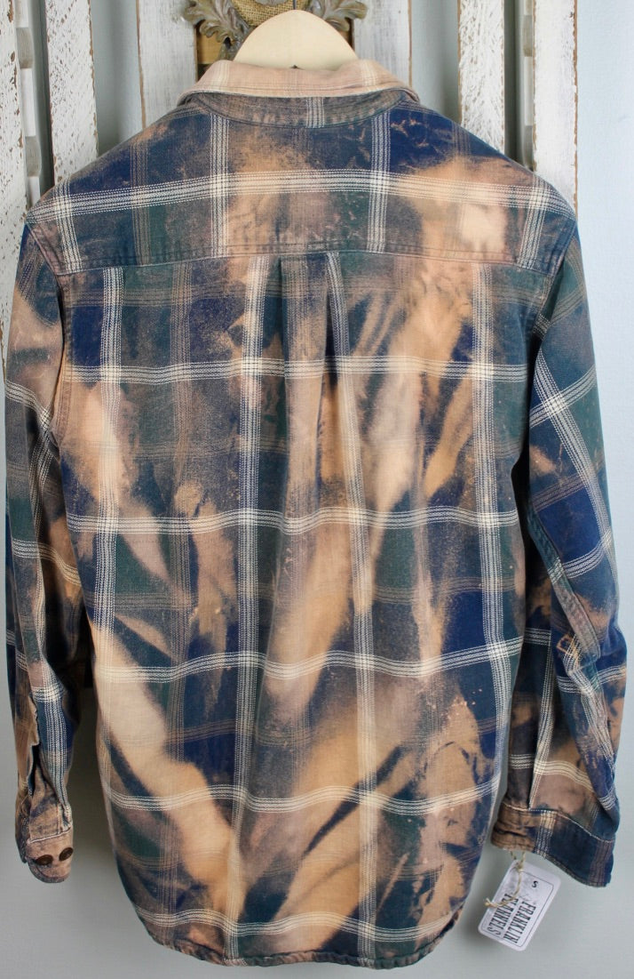Grunge Navy Blue, Green, and Gold Flannel Size Small