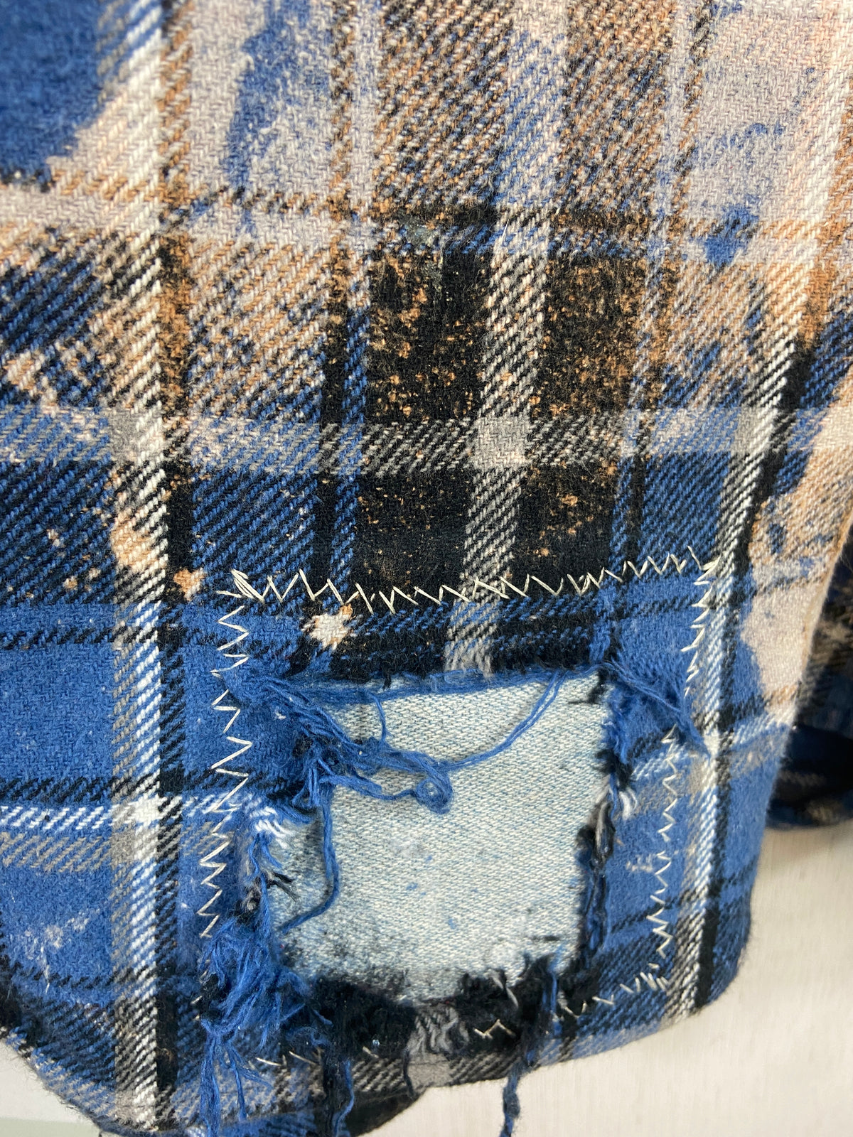 Vintage Western Style Royal and Navy Blue, Rust and White Flannel Jacket Size XL