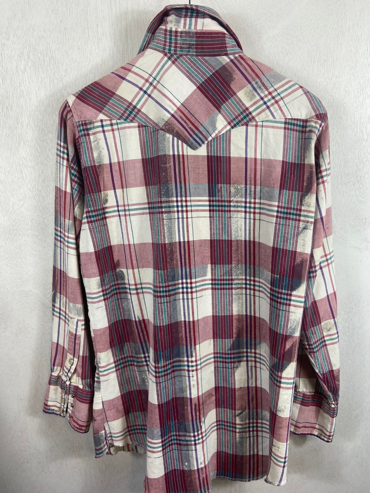 Vintage Western Style Plum, White and Teal Flannel Size Medium