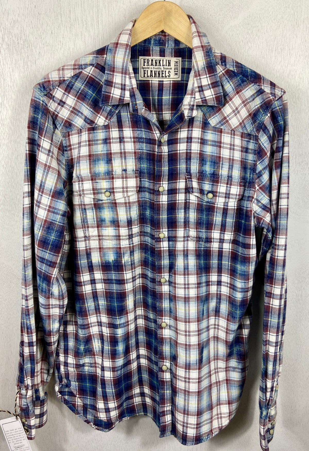 Vintage Western Style Navy Blue, Burgundy and White Flannel Size Medium
