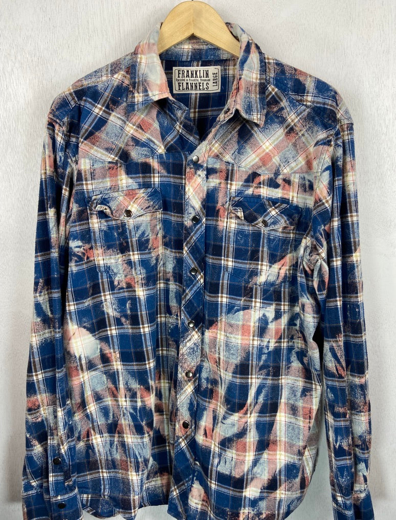 Vintage Western Style Navy Blue, Peach and Black Flannel Size Large