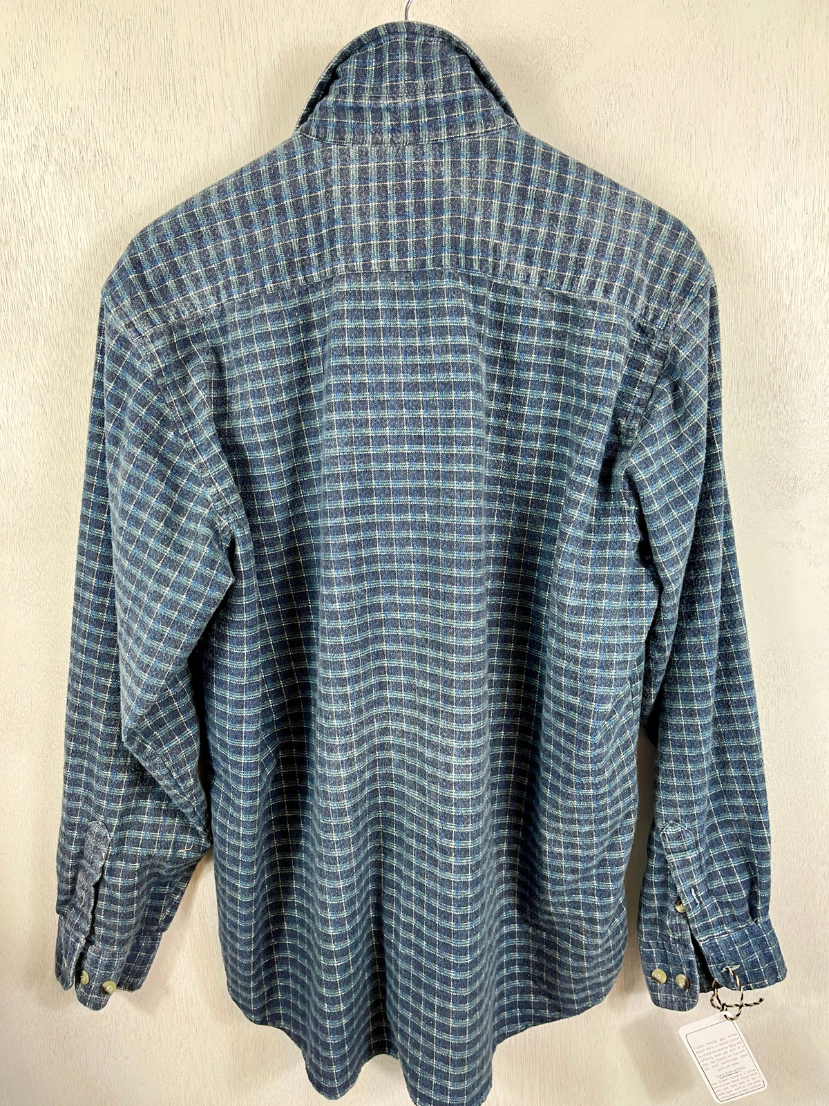 Vintage Retro Navy and Light Blue Flannel Size XL