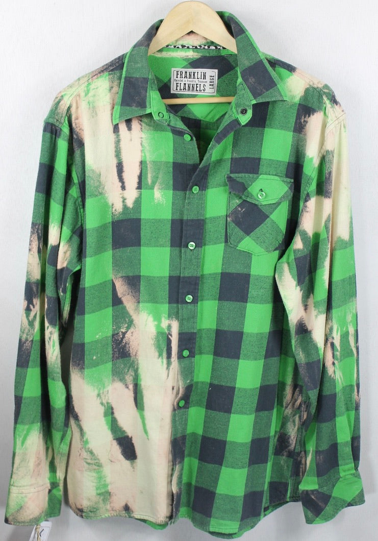 Vintage Emeral Green, Cream and Black Flannel Size Large