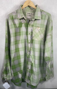 Vintage Light Green and Pale Grey Flannel Size XL