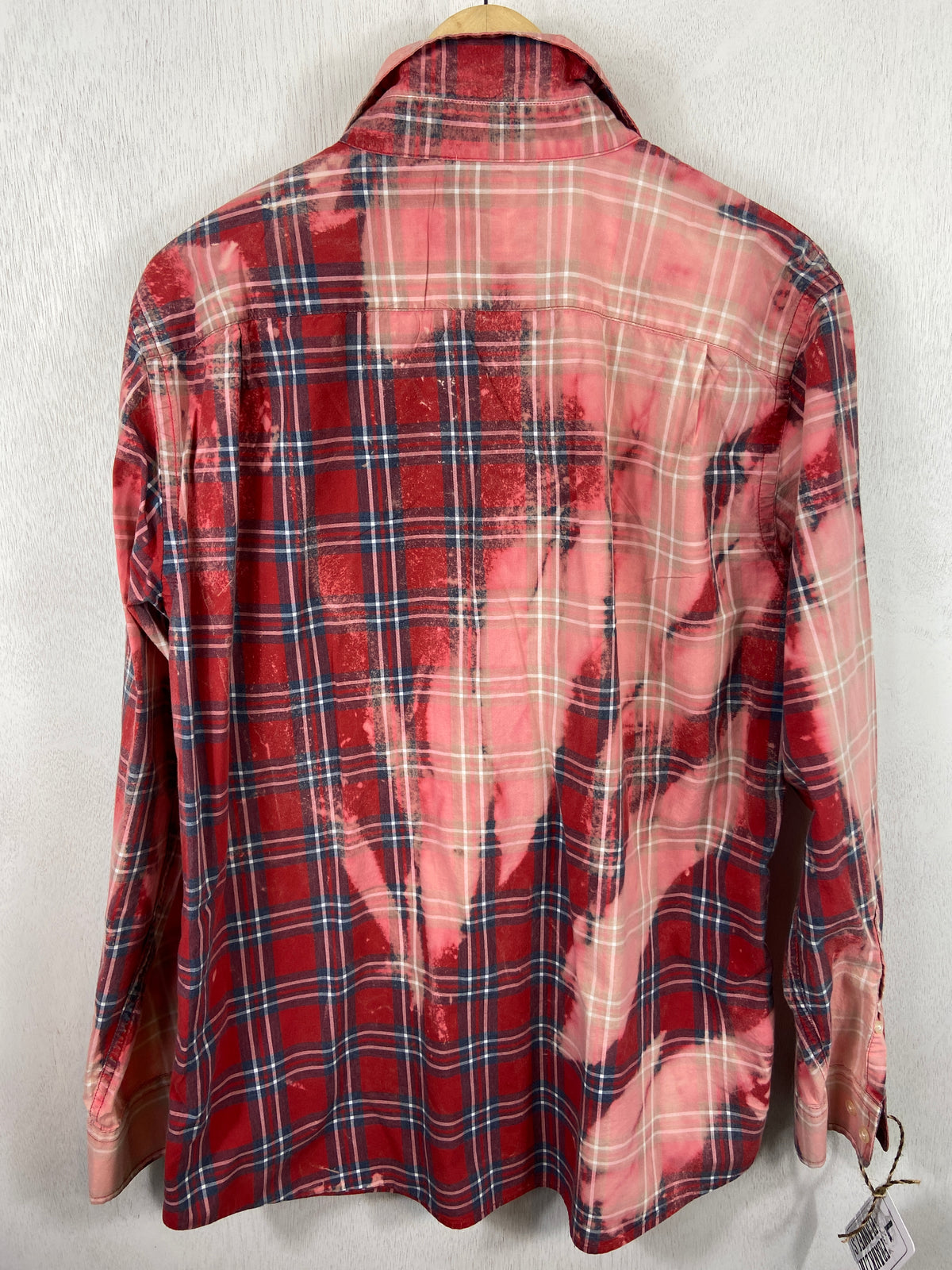Vintage Red, Blue and White Lightweight Cotton Size Large