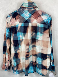 Vintage Turquoise Black, Peach and Cream Flannel Size Small