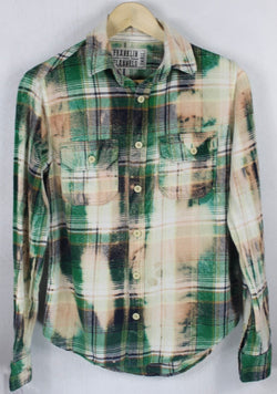 Vintage Green, Cream and Peach Flannel Size Small