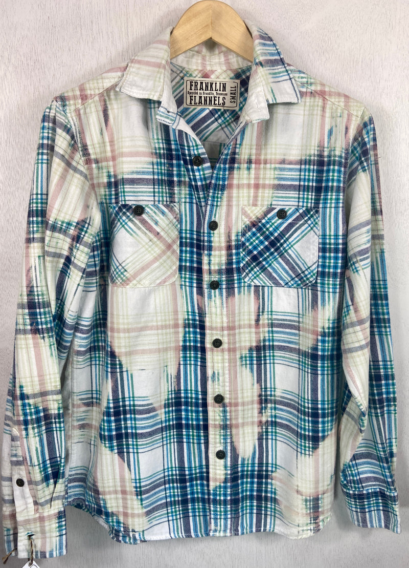 Vintage Turquoise, Navy Blue and White Flannel Size Small