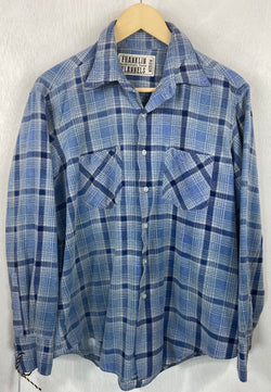 Vintage Retro Blue Flannel Size Medium