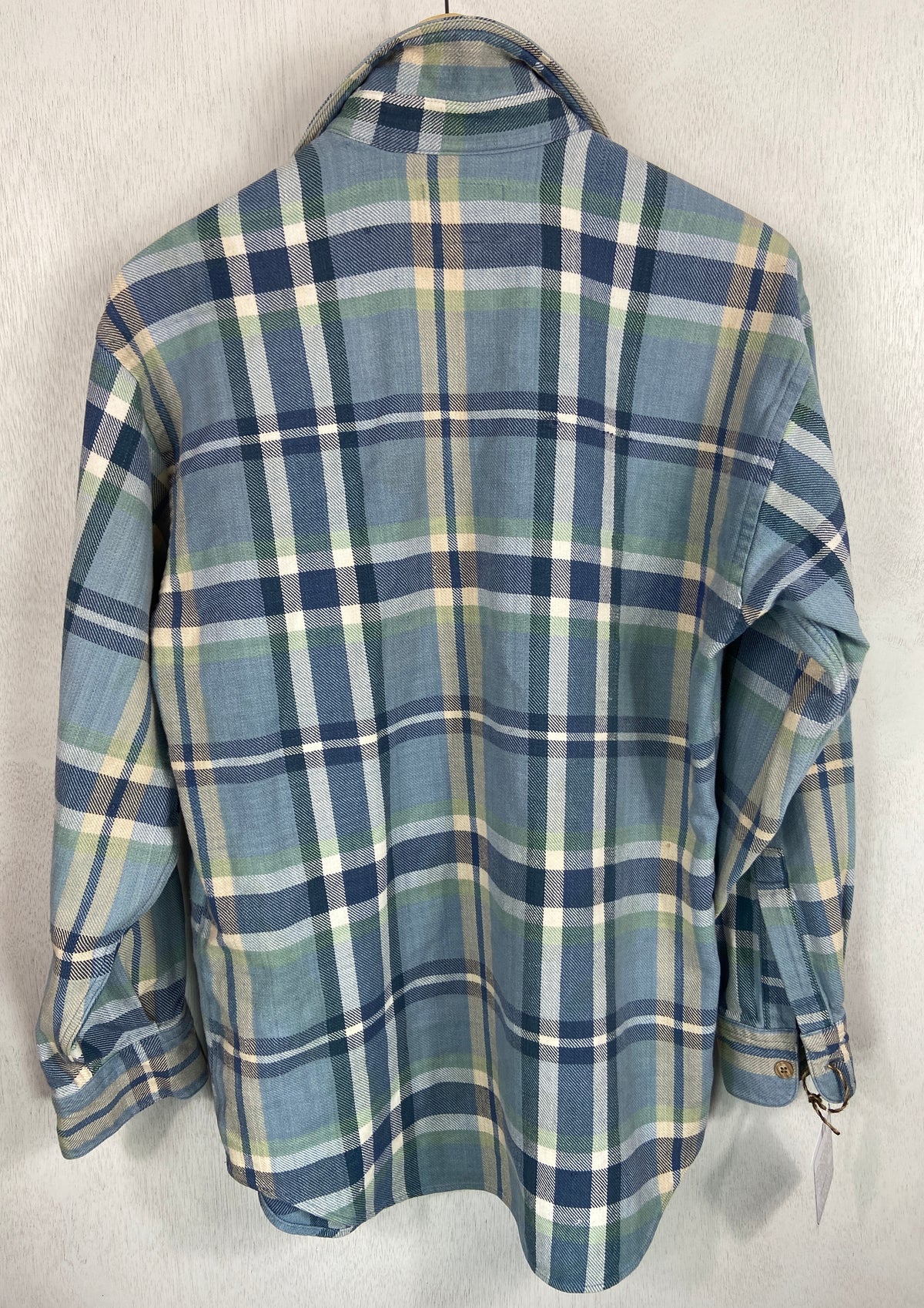 Vintage Navy, Light Blue and White Flannel Size Large