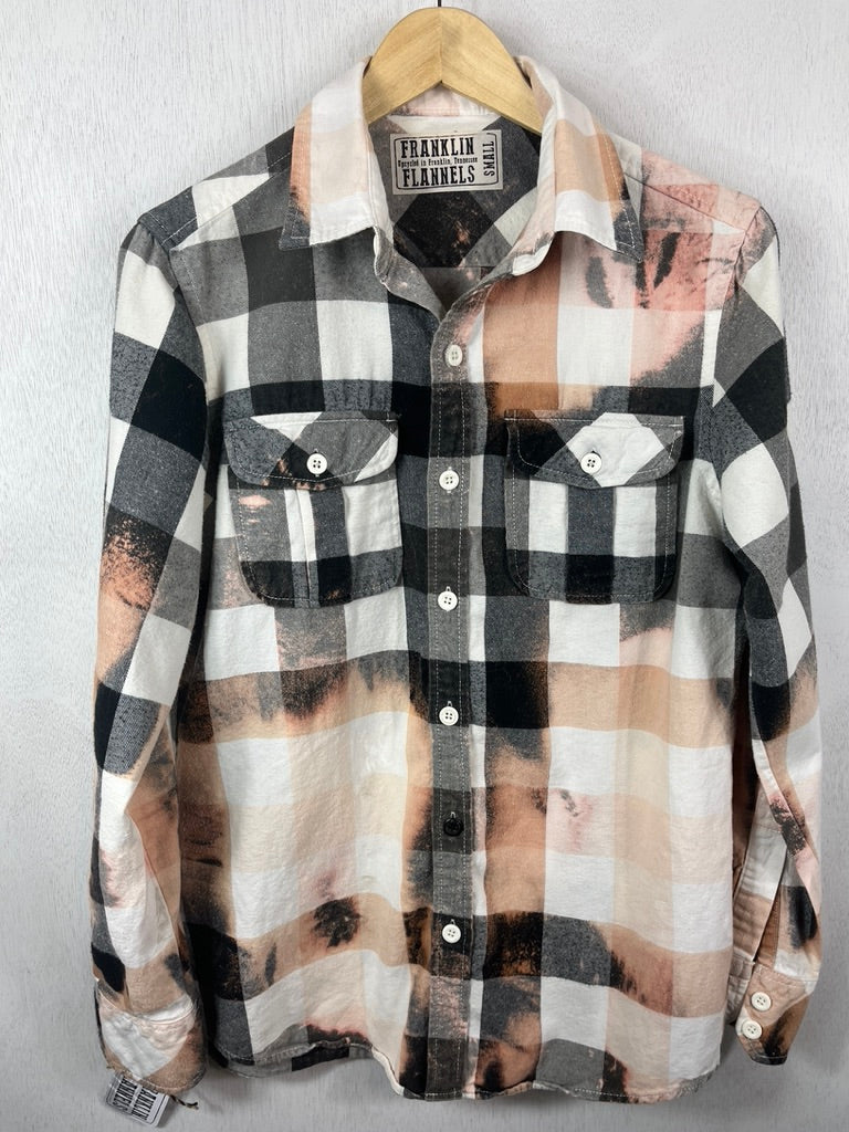 Vintage Black, White and Peach Flannel Size Small