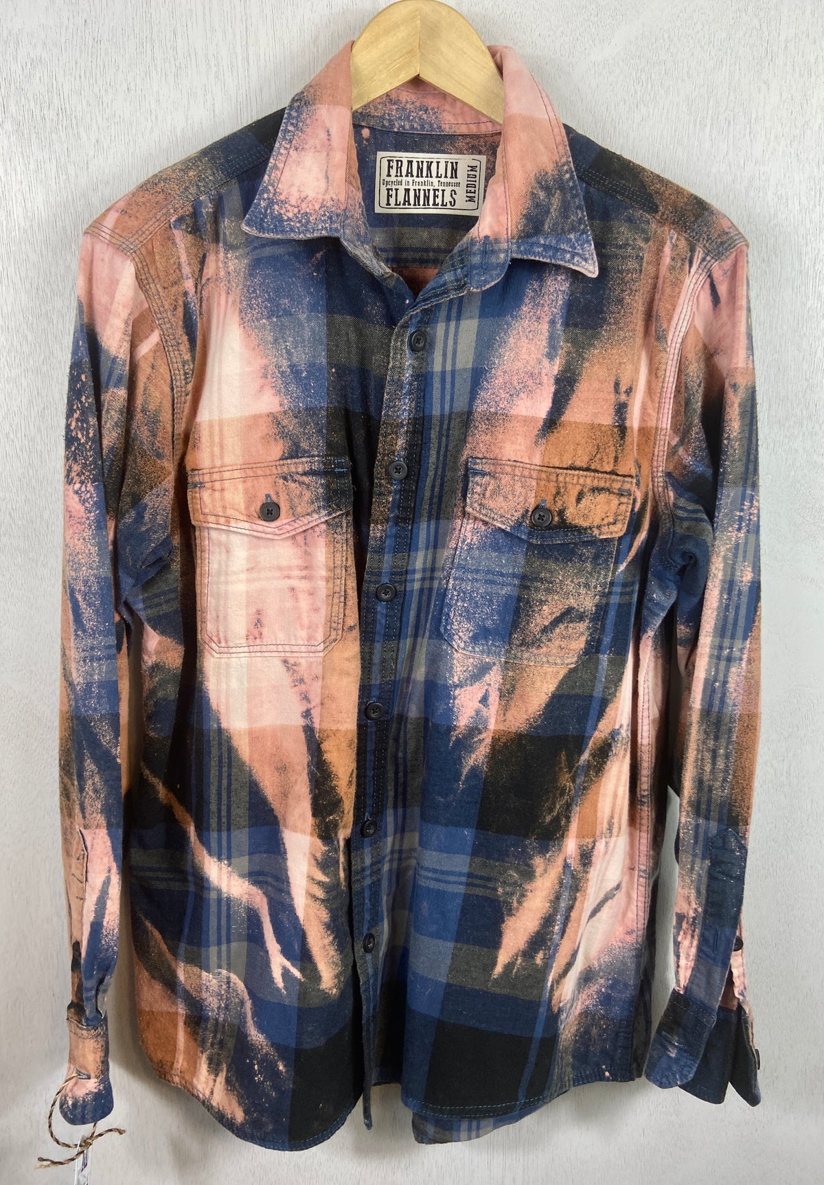 Vintage Navy, PInk, Rust and Black Flannel Size Medium