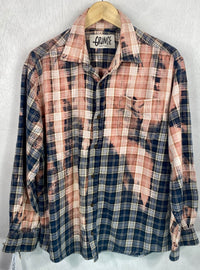 Vintage Grunge Navy Blue and Dusty Rose Flannel Size Medium