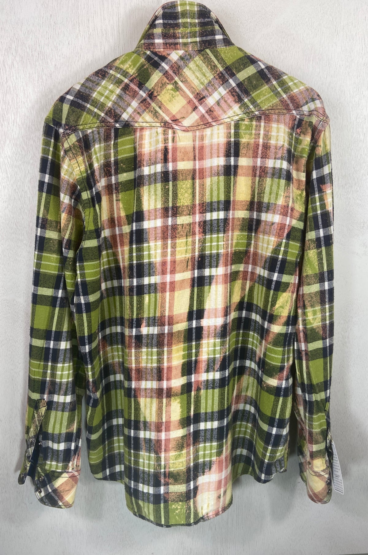 Vintage Western Style Green, Pink, White and Yellow Flannel Size Large