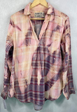 Vintage Lavender, Pink and Cream Flannel Size Small