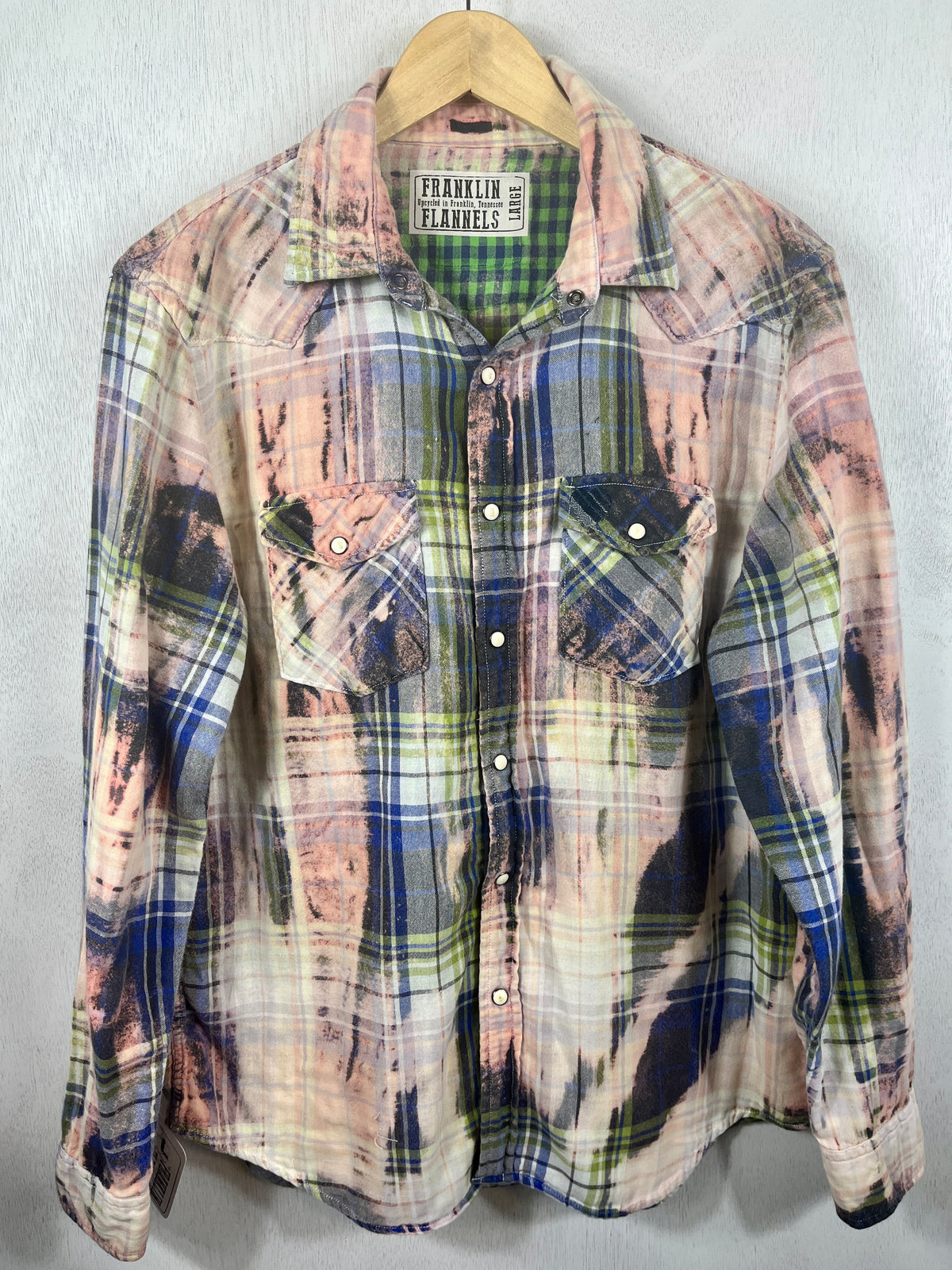 Vintage Western Style Blue, PInk and Green Flannel Size Large