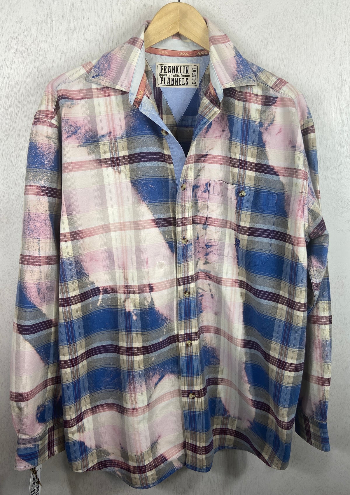 Vintage Sky Blue, Pink and Cream Flannel Size XL