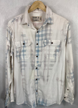 Vintage Pale Blue and White Flannel Size Large
