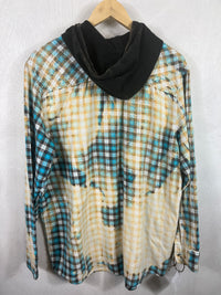 Vintage Turquoise, Pale Yellow, White and Black Flannel Hoodie Size Large