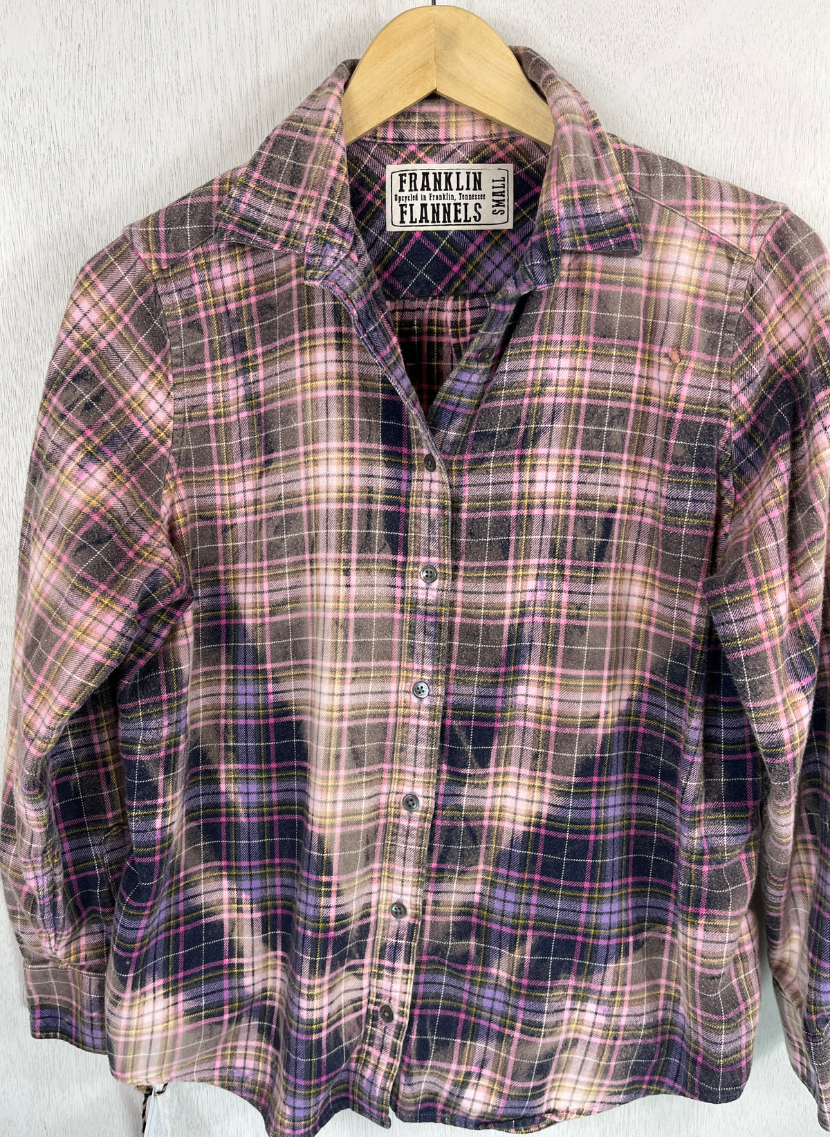 Vintage Purple, Lavender and Navy Blue Flannel Size Small